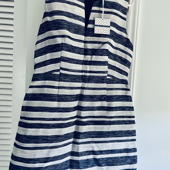 Pim + Larkin Dresses & Skirts - Pim + Larkin NWT Size Large, fully lined. Hits right above the knee.